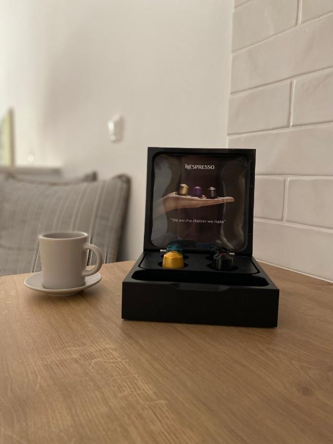 גאיוס Romanos Apartments מראה חיצוני תמונה
