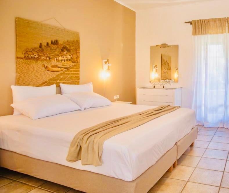 גאיוס Romanos Apartments מראה חיצוני תמונה